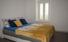 Sun Apartment